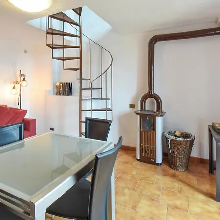In With House A Panoramic View * Serrone