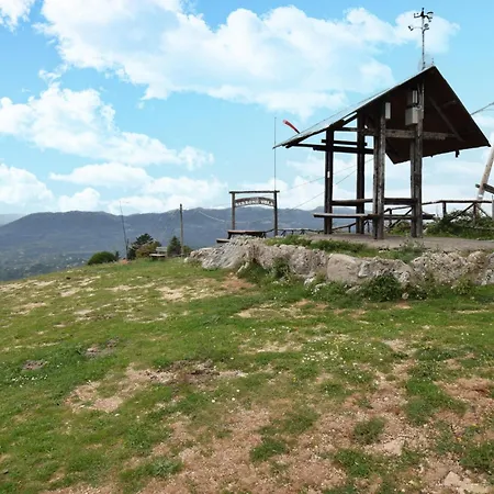 Nice Home In Serrone With House A Panoramic View Dom wakacyjny Serrone
