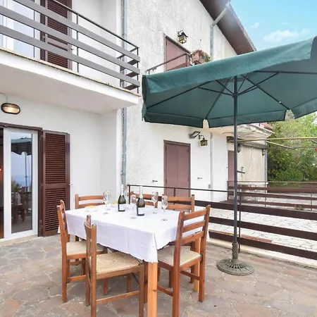 Nice Home In Serrone With House A Panoramic View Serrone